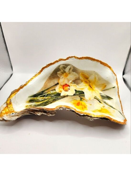 Other - DECOUPAGE HUGE OYSTER SHELL